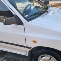 پراید مدل ۹۳ بی رنگ