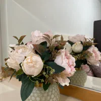 گل دکوری زیبا با گلدان