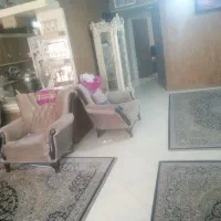 240 متر ادیب 42
