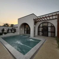 فلت نماخلیجی فول فرنیش استخرحرفه ای لوکیشن بینظیر