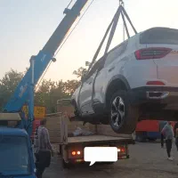 نیسان جرثقیلل دار وچرخگیر