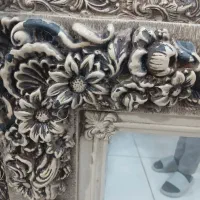ایینه با قاب