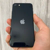 iPhone SE 2022 128gig battery 74%