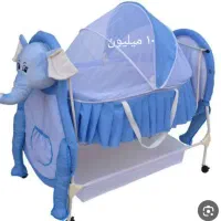 دو عدد تخت خاب نوزاد یکی سفید و یکی ابی