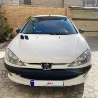 206 کم‌کارکرد و بی رنگ تیپ 2