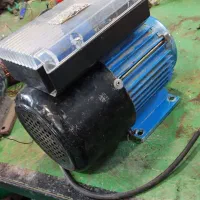الکتروموتور 2.5اسب سهزار دور تکفاز