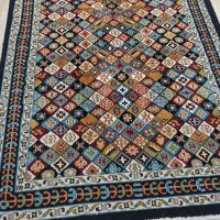 فرش ۴متری کاملا سالم وتمیز