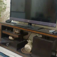 میز تلویزیون چوب