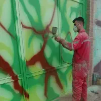 دیوارنویسی وطراحی نقاشی -جهان۱۴۰۰-