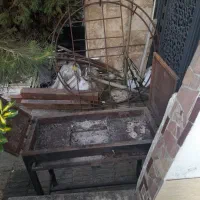 کباب پز آهنی ایستاده
