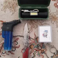 چاقو ، جاکلیدی پاسور ، چراغ قوه ،فندک