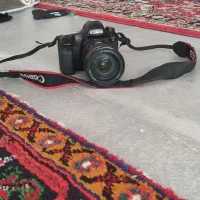 دوربین عکاسی  6Dبه قیمت لنزش میفروشم