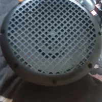 دو عدد باند بزرگ