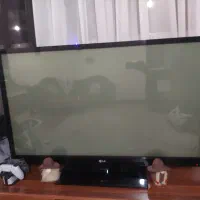 تلویزیون ال جی ۵۲ اینچ
