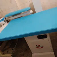 میز مکش سیلور اصل چین در حد نو