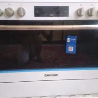 یک دستگاه فرگاز اسنوا دست نخورده با گارانتی