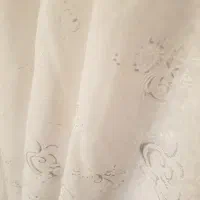 یک عدد چادر دوخته شده