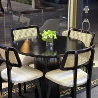 میز ناهارخوری