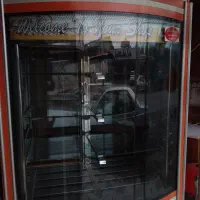 یخچال ویترینی