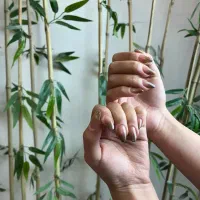 ترمیم ناخن کاشت ناخن پدیکور فرصت محدود