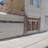 مغازه-بغل-بحر
