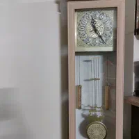 ساعت ایستاده