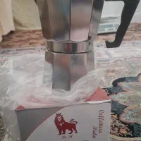 اسپرسوساز دستی (موکاپات) شش کاپ