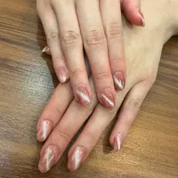 مدل برای ناخن