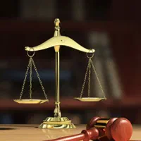 وکیل پایه یک دادگستری