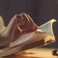 تدریس زبان با فیلم و کتاب