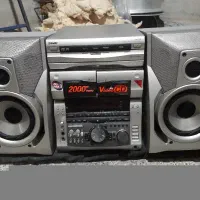 ظبط سونی ۲۰۰۰ سالم وتمیز