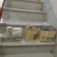 آب میوه گیری و رنده برقی  سالم  کار کرده