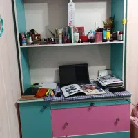 میز تحریروطبقه