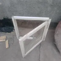 دوعدد پنجره ۴۰در ۸۰ و۶۰در۶۰