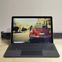 قسطی، Microsoft Surface لمسی لپتاپ کوچک و سبک