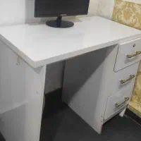 میز کامپیوتر