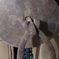 درکوب  فولادی قدمت دار