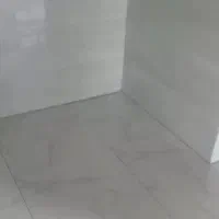 کاشیکاری کف وبدنه