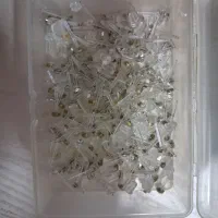 گوشواره میخی طبی