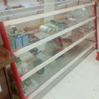 ویترین مغازه سه طبقه