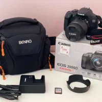 دوربین Canon 2000D در حد نو به همراه لوازم جانبی