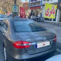 جک‌j5 اتومات