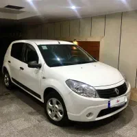 رنو ساندرو دنده ای 1396 صفرکیلومتر