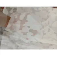 شومیز شیشه ایی با صندل ها نو نو اند مال مغازه بود