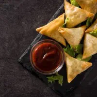 سمبوسه خانگی تمیز و بهداشتی