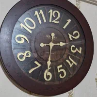 ساعت دیواری