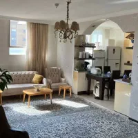 آپارتمان-110-متری-تک-واحد-بهار-خواب-دار-حمزه-شمالی