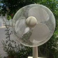 پنکه رومیزی  کار کرده    گیربکس  برقی