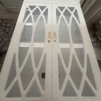کمد و ویترین شیشه ای مبران