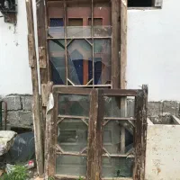 درب و پنجره قدیمی